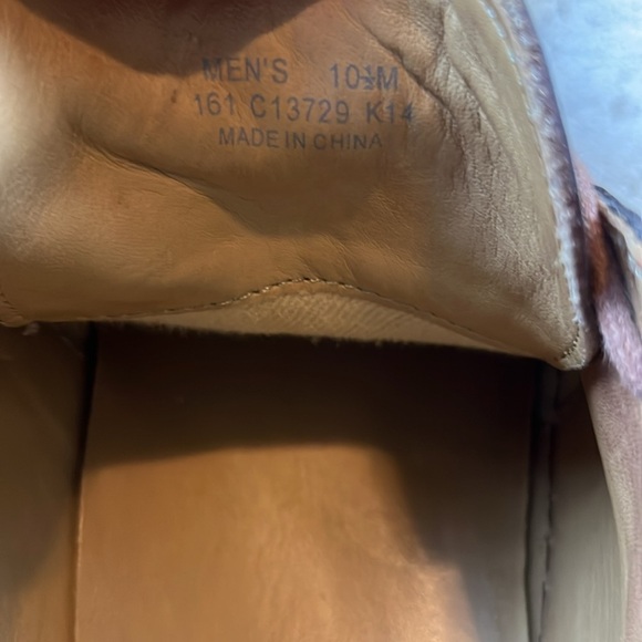 Cole Haan Men's Brown Leather Shoes with Vibram Soles
Size: 10 1/2 - Picture 15 of 16